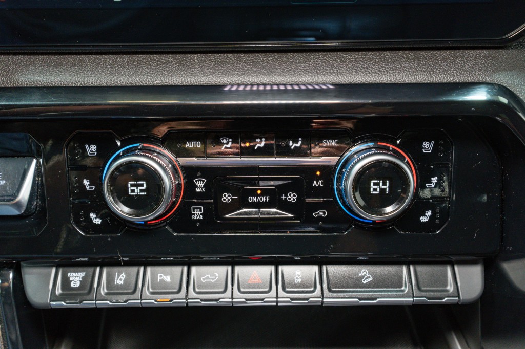 2024 GMC Sierra 2500 Image 24