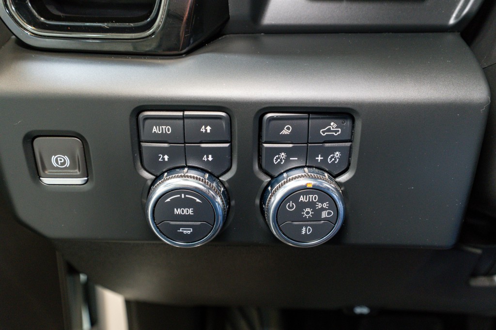 2024 GMC Sierra 2500 Image 33