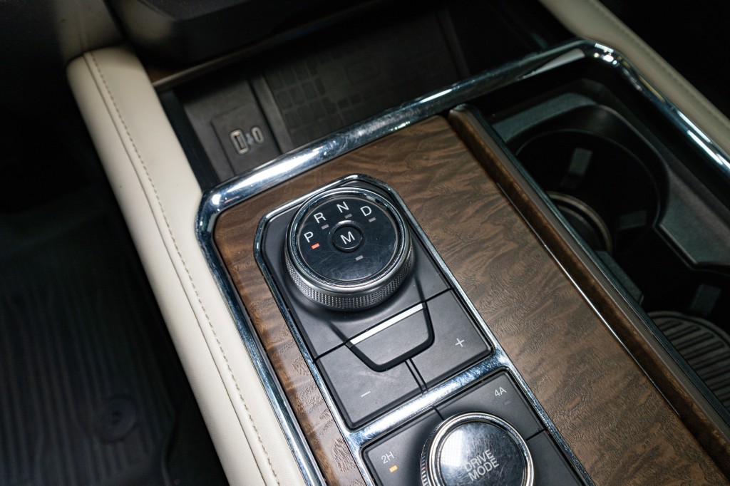 2020 Ford Expedition Image 25