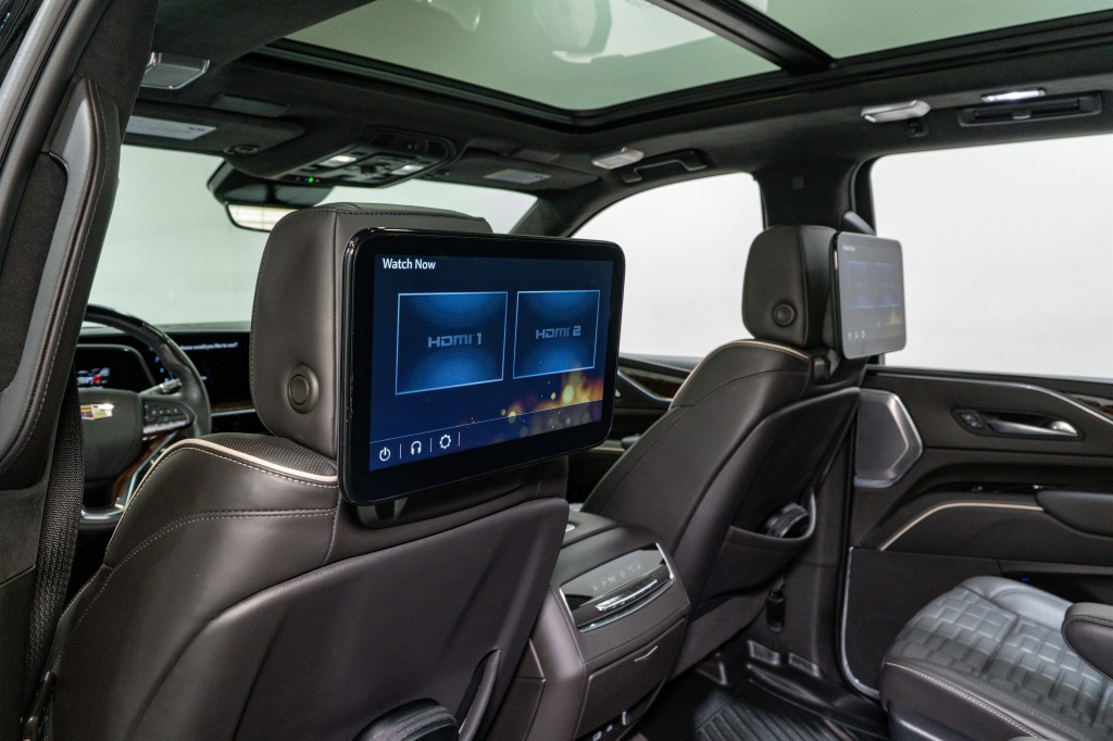 2023 Cadillac Escalade Image 39