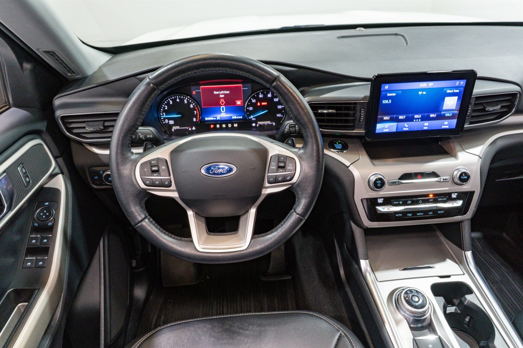 2020 Ford Explorer Image 11