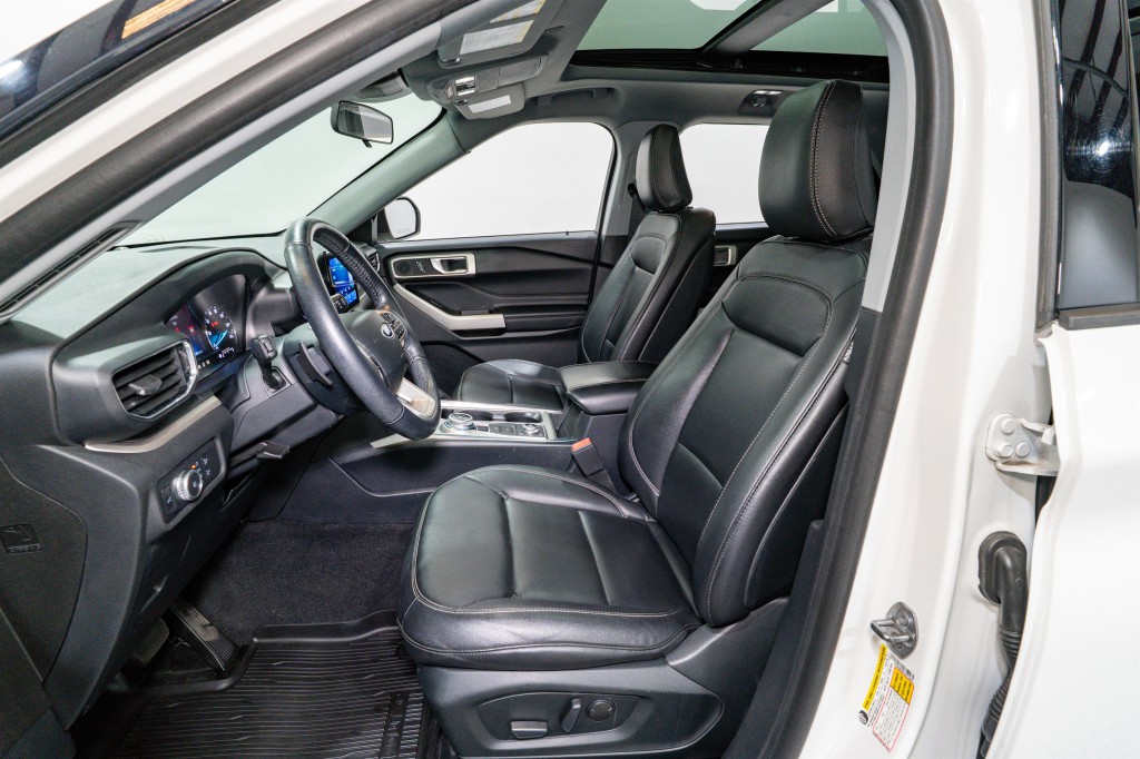2020 Ford Explorer Image 14