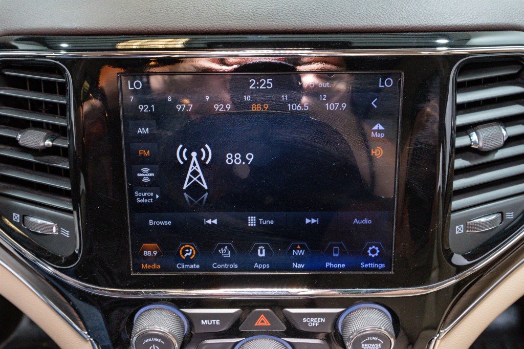 2020 Jeep Grand Cherokee Image 18