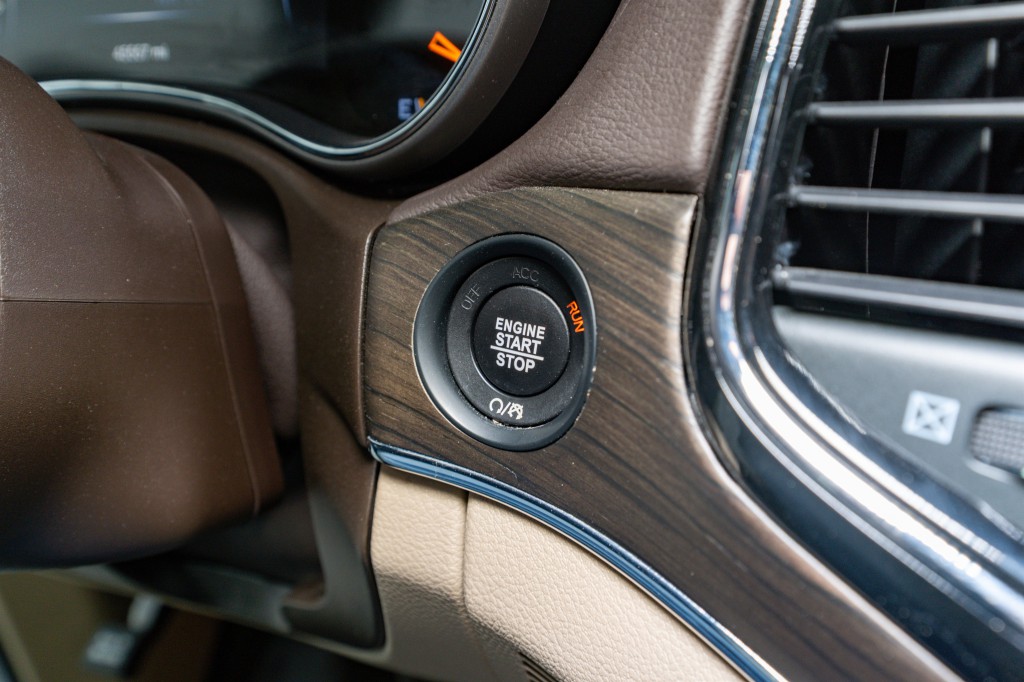 2020 Jeep Grand Cherokee Image 28