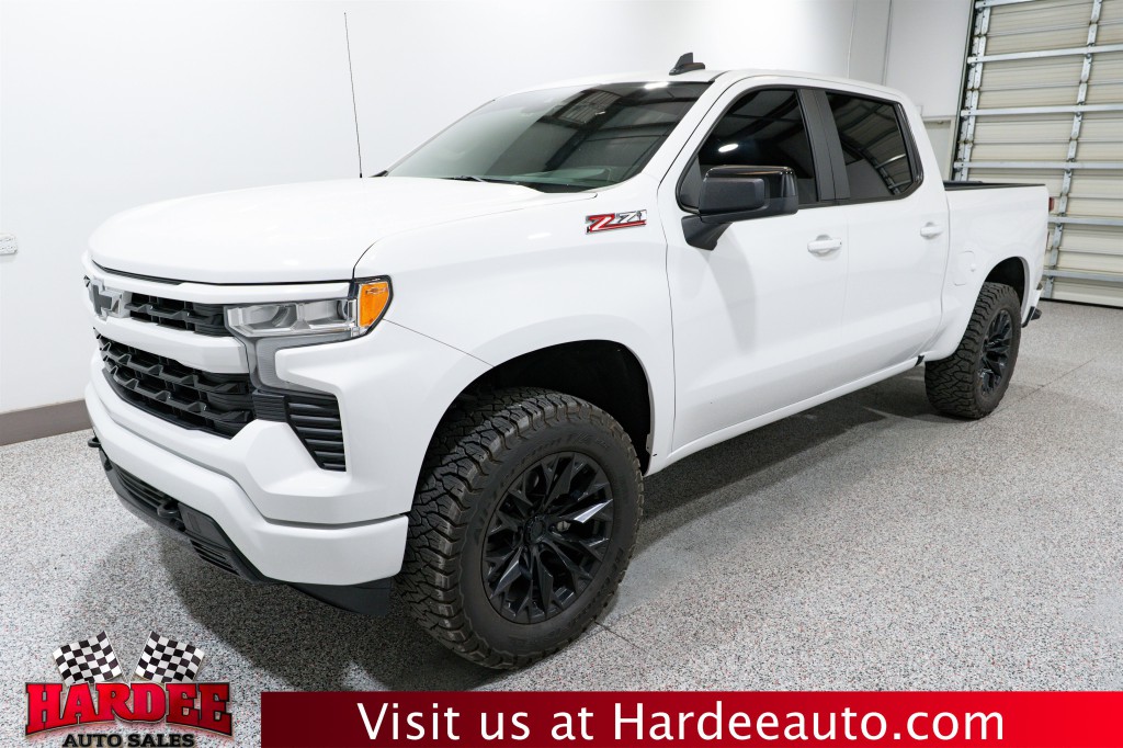 2024 Chevrolet Silverado 1500 Image 2