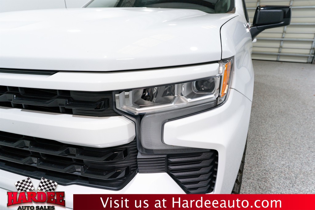 2024 Chevrolet Silverado 1500 Image 8