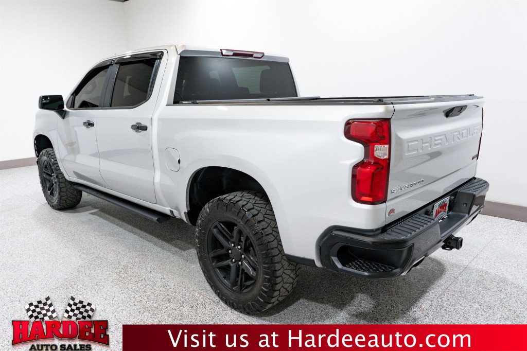 2021 Chevrolet Silverado 1500 Image 3