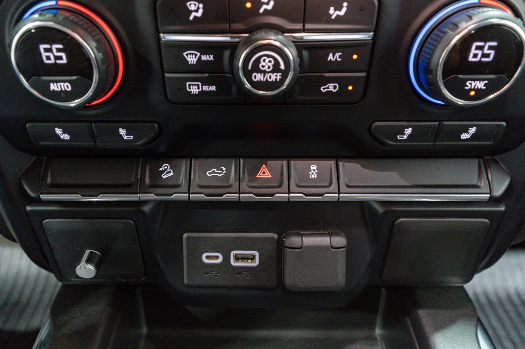 2021 Chevrolet Silverado 1500 Image 24