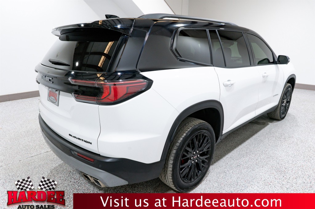 2024 GMC Acadia Image 5