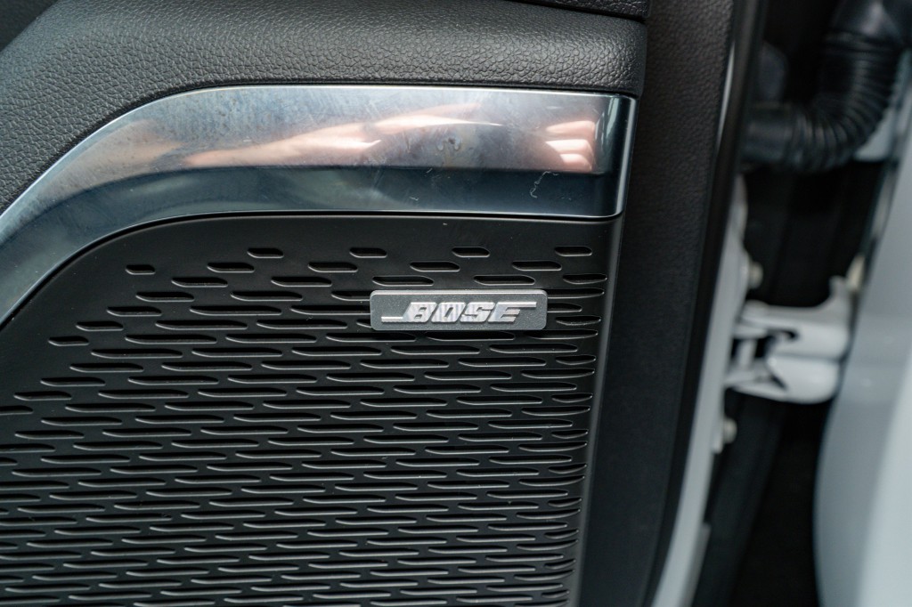 2024 GMC Acadia Image 15