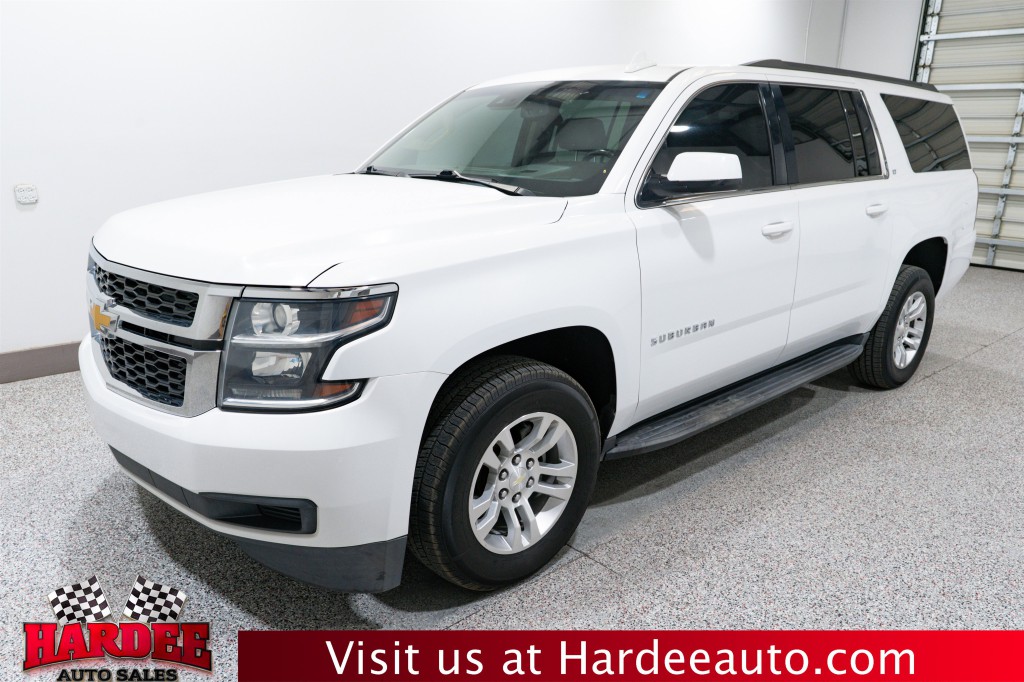 2018 Chevrolet Suburban Image 2