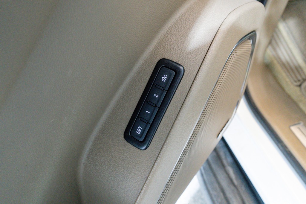 2018 Chevrolet Suburban Image 14