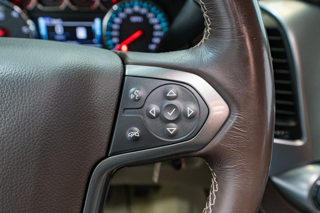 2018 Chevrolet Suburban Image 25