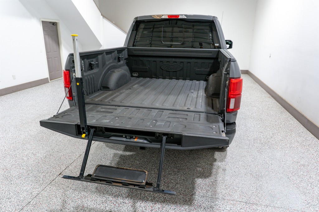 2018 Ford F-150 Image 11