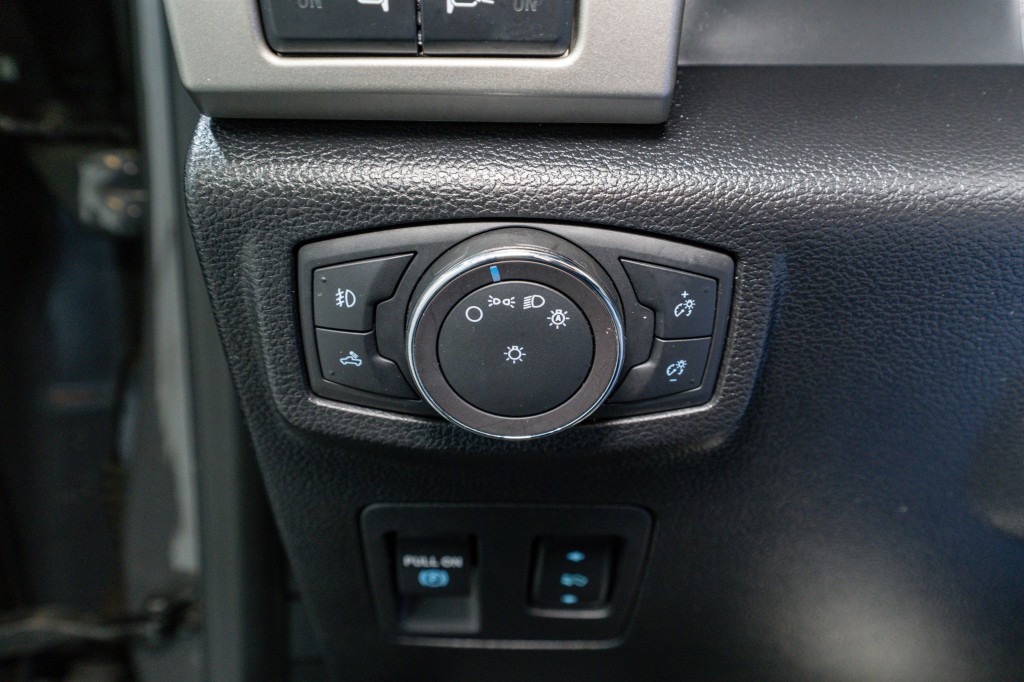 2018 Ford F-150 Image 35