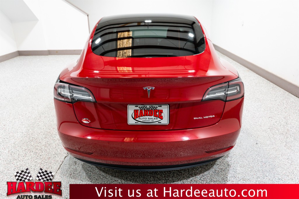 2021 Tesla Model 3 Image 4