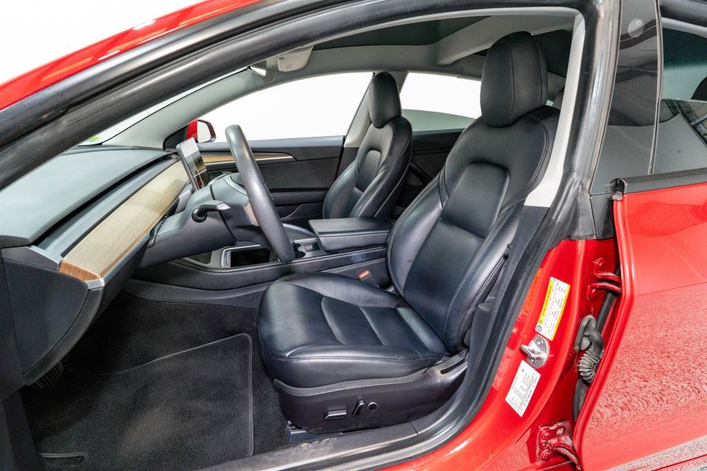 2021 Tesla Model 3 Image 12