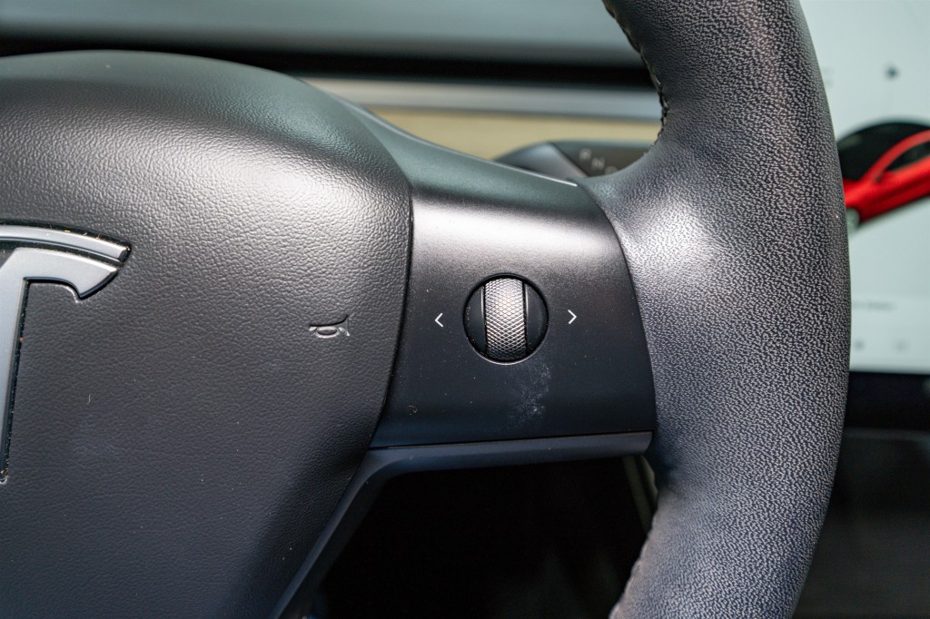 2021 Tesla Model 3 Image 21
