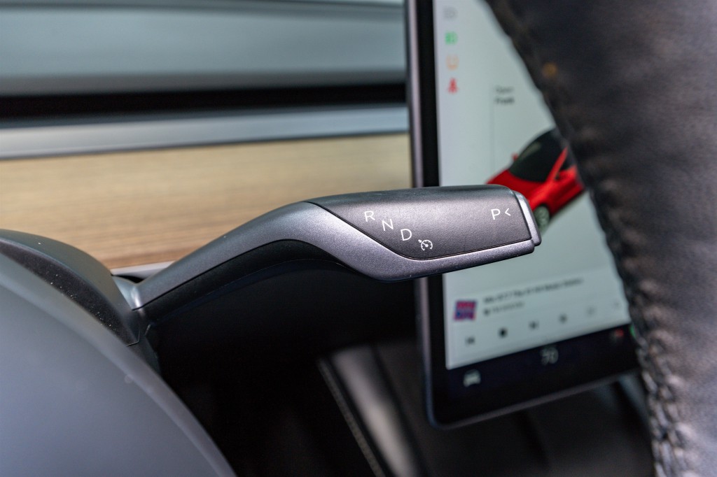 2021 Tesla Model 3 Image 23
