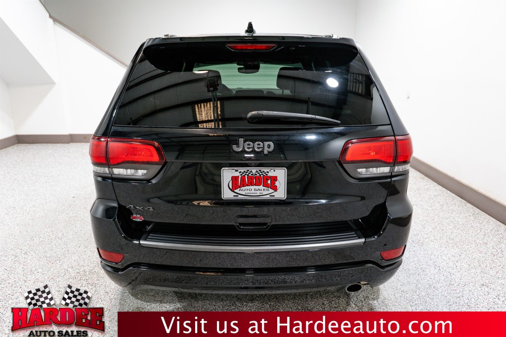 2021 Jeep Grand Cherokee Image 4