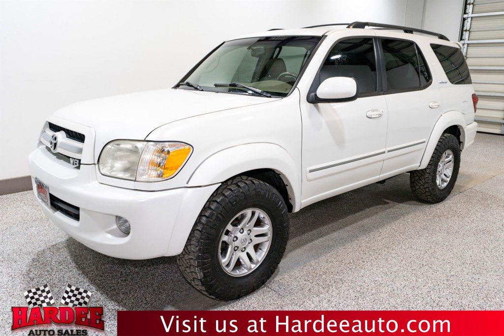 2005 Toyota Sequoia Image 2