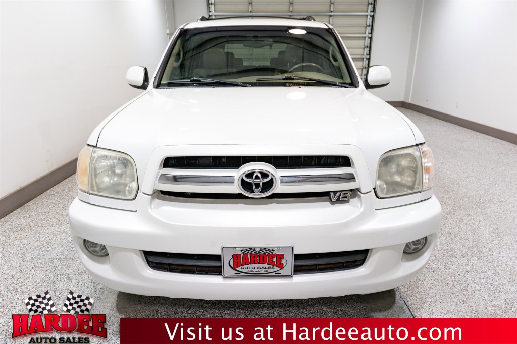 2005 Toyota Sequoia Image 7