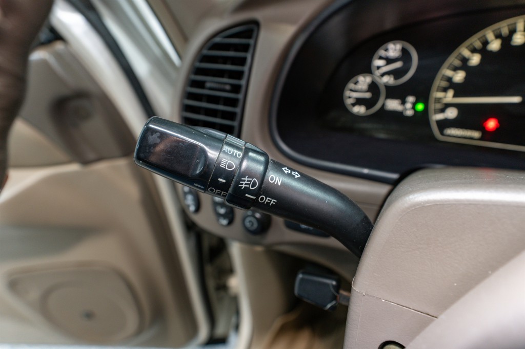 2005 Toyota Sequoia Image 27