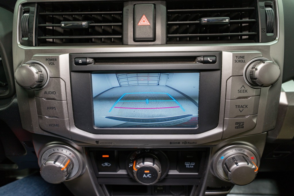 2018 Toyota 4Runner Image 17