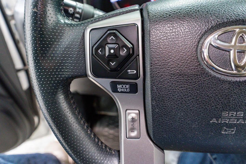 2018 Toyota 4Runner Image 22