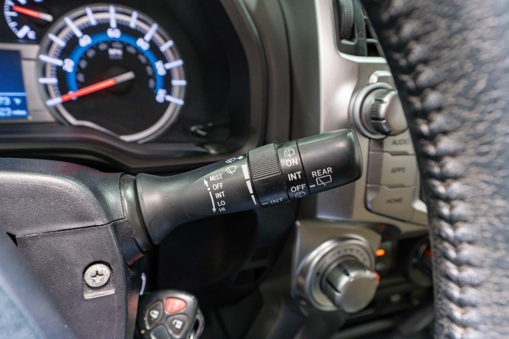 2018 Toyota 4Runner Image 24