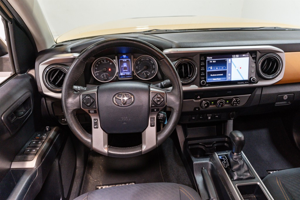 2020 Toyota Tacoma Image 12