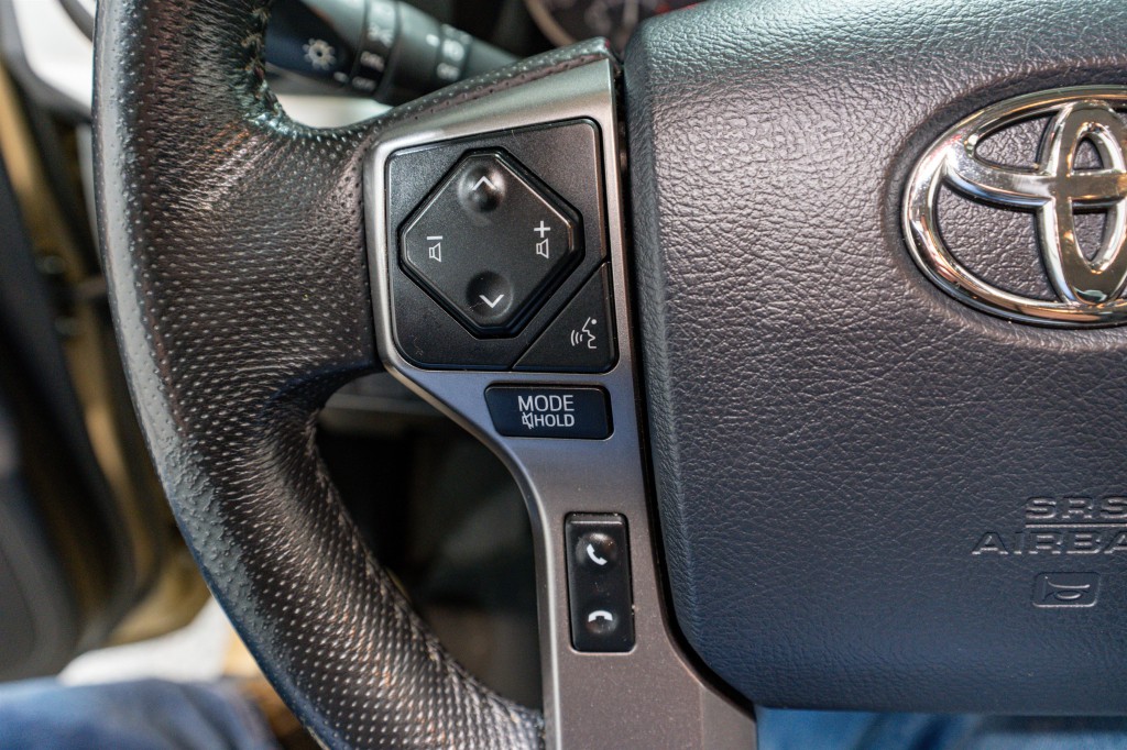 2020 Toyota Tacoma Image 25