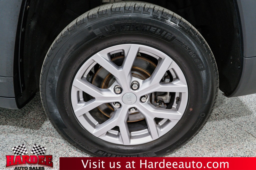 2022 Jeep Grand Cherokee Image 10