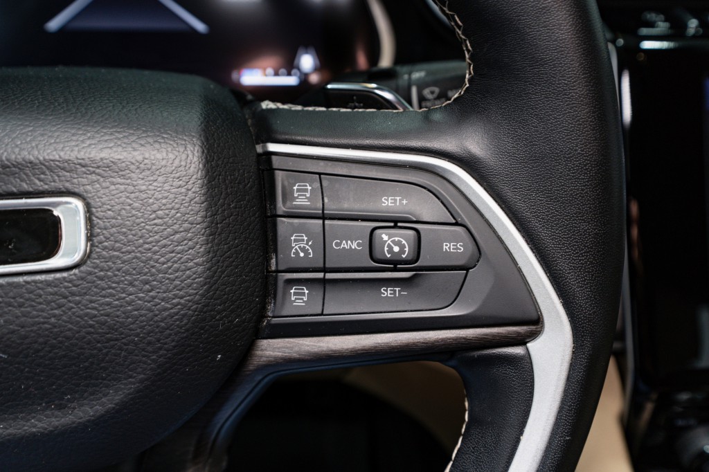 2022 Jeep Grand Cherokee Image 27