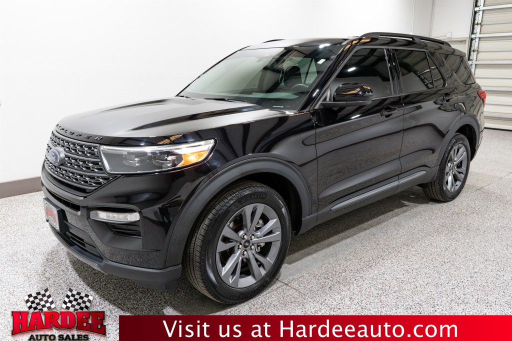 2022 Ford Explorer Image 2