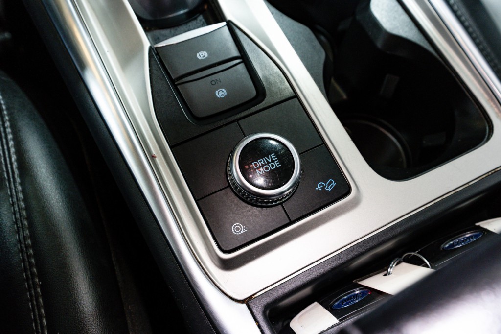 2022 Ford Explorer Image 22