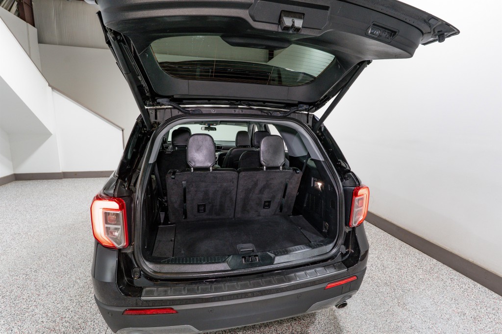 2022 Ford Explorer Image 32