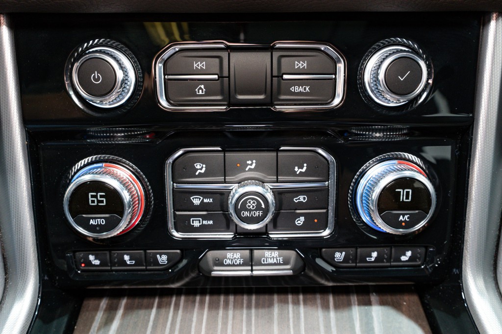 2024 GMC Yukon Image 25