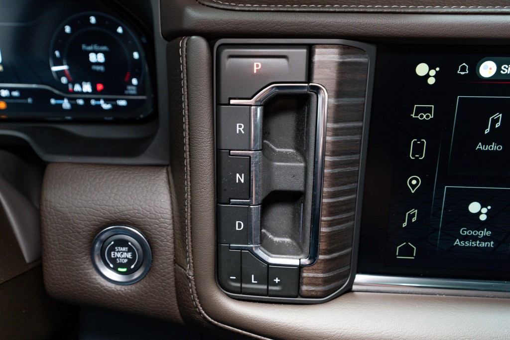 2024 GMC Yukon Image 28