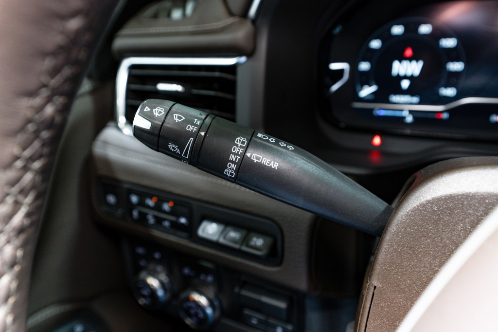 2024 GMC Yukon Image 33