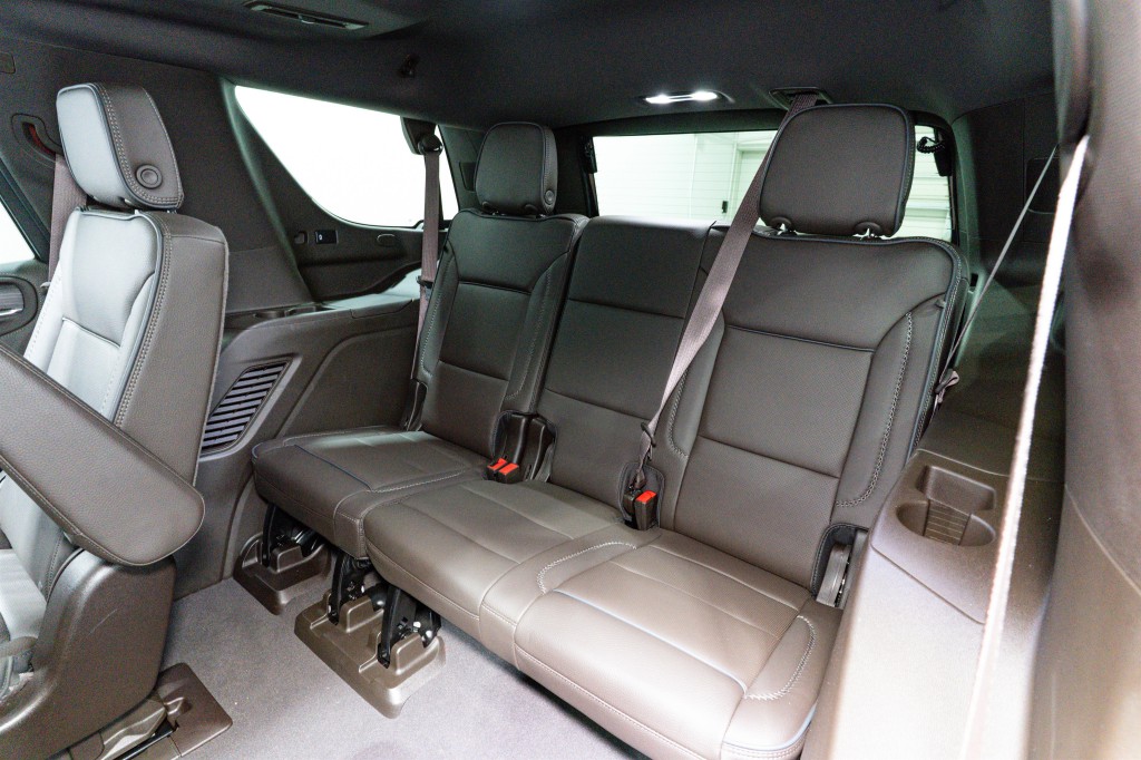 2024 GMC Yukon Image 38