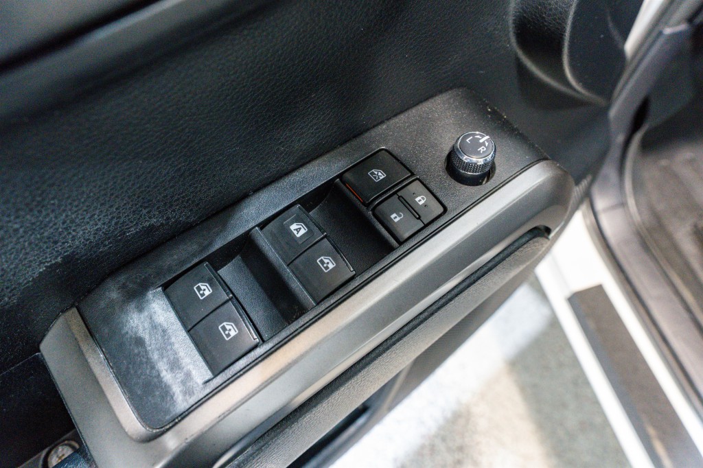 2017 Toyota Tacoma Image 15