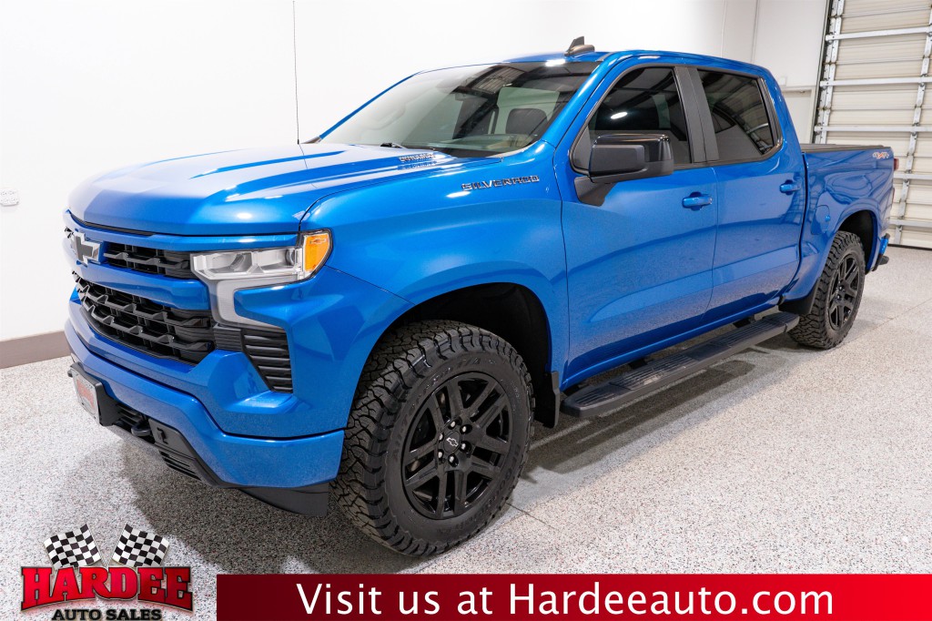 2023 Chevrolet Silverado 1500 Image 2