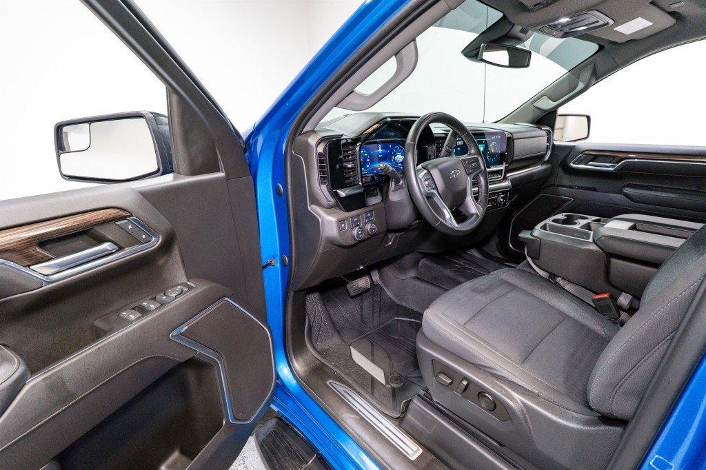 2023 Chevrolet Silverado 1500 Image 14
