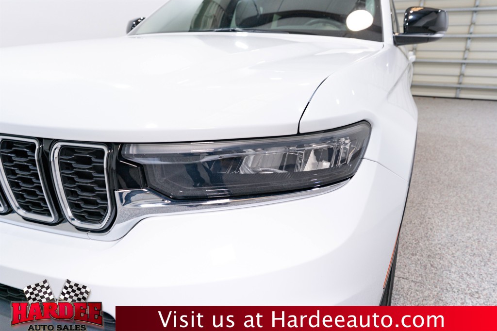 2023 Jeep Grand Cherokee Image 8