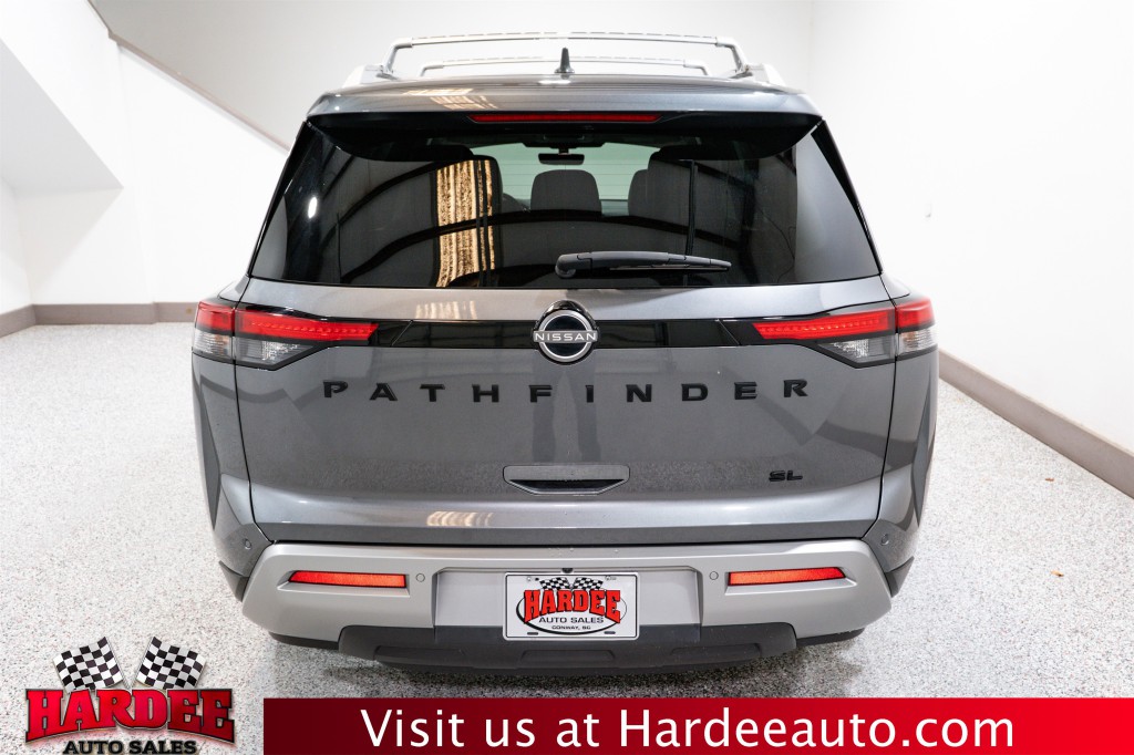 2023 Nissan Pathfinder Image 4