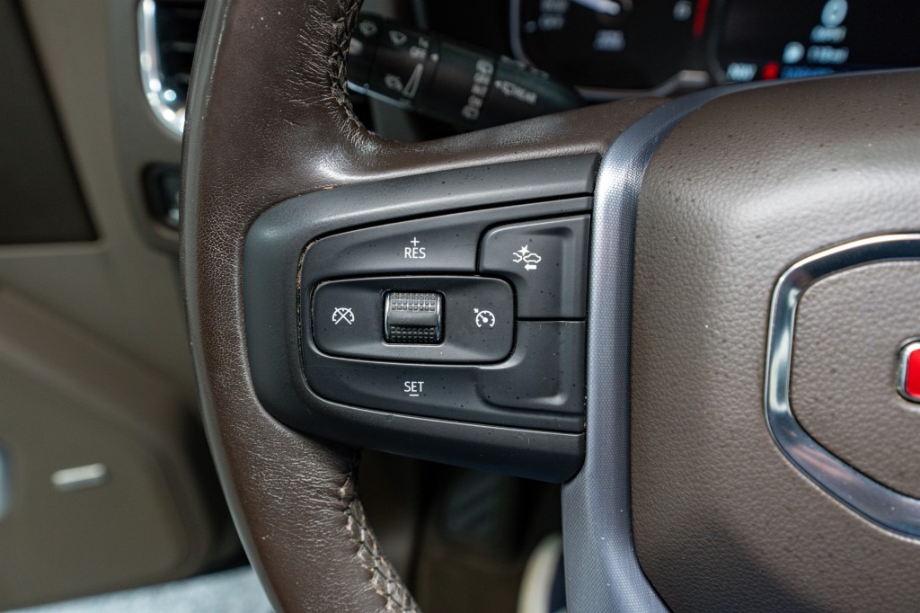 2021 GMC Yukon Image 28