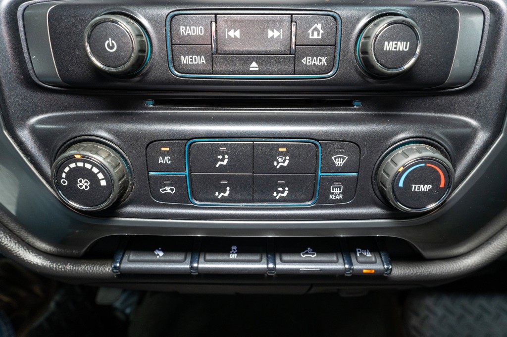 2015 Chevrolet Silverado 1500 Image 21