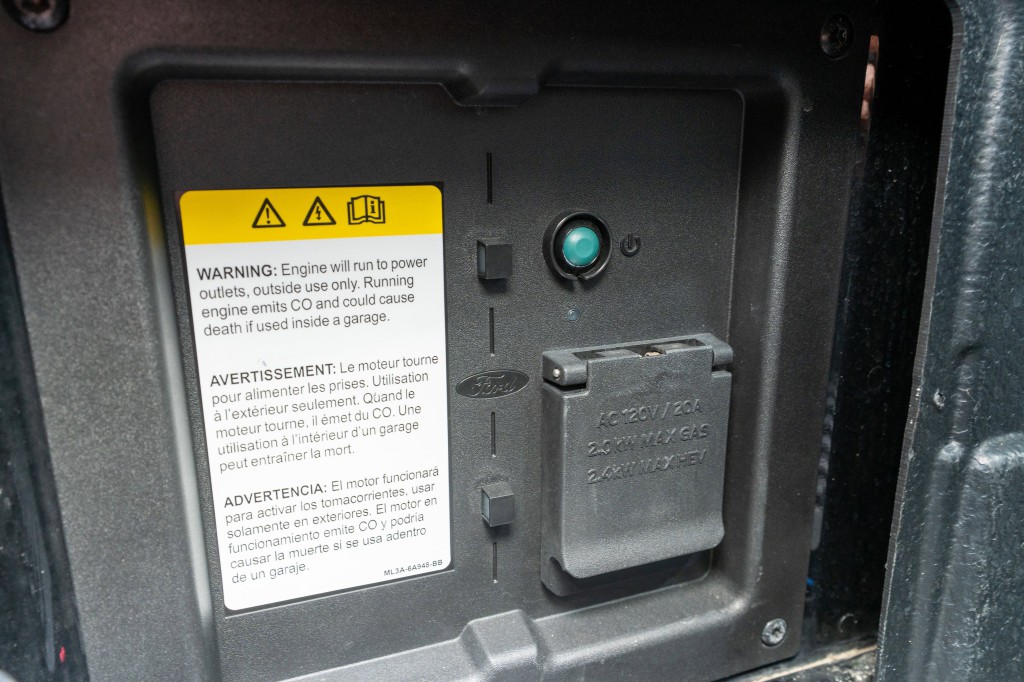 2023 Ford F-150 Image 12