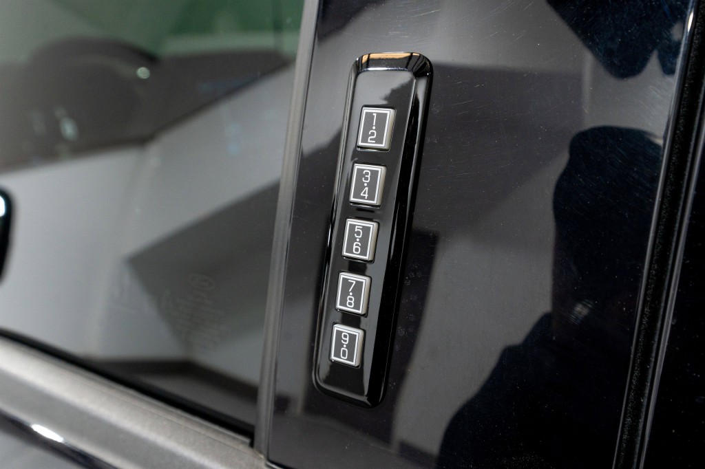 2023 Ford F-150 Image 13